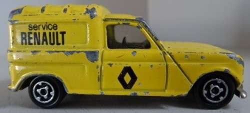 YELLOW MAJORETTE RENAULT 4L NO 230. MADE IN FRANCE