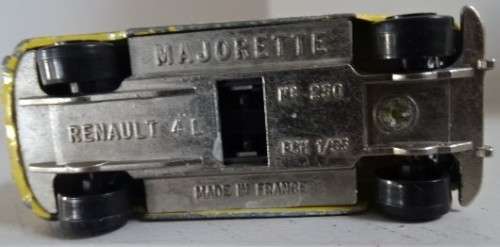 YELLOW MAJORETTE RENAULT 4L NO 230. MADE IN FRANCE