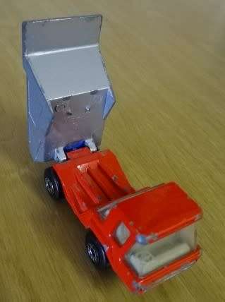 MATCHBOX SUPERFAST ATLAS TRUCK, NO 23  (MADE IN ENGLAND BY LESLEY 1975)