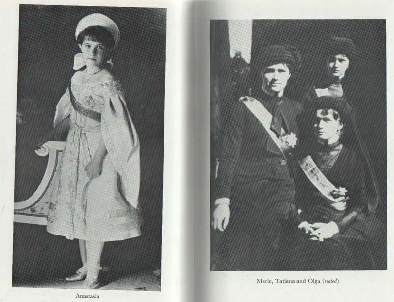 NICHOLAS AND ALEXANDRA - ROBERT K MASSIE (1969)