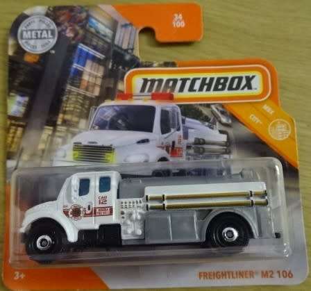 MATCHBOX WHITE FREIGHTLINER M2 106  (MADE IN THAILAND) CARDED