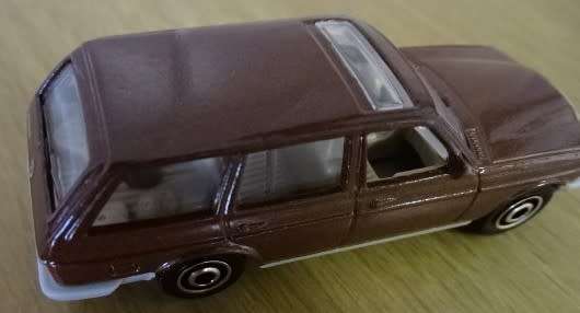MATCHBOX  80 MERCEDES BENZ W123 WAGON  (MADE IN THAILAND) NEW