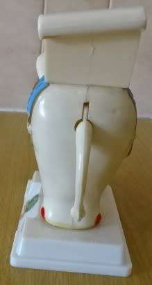VINTAGE NOVALTY ITEM, GREEN PINE CIGARETTE DISPENSER. PLASTIC