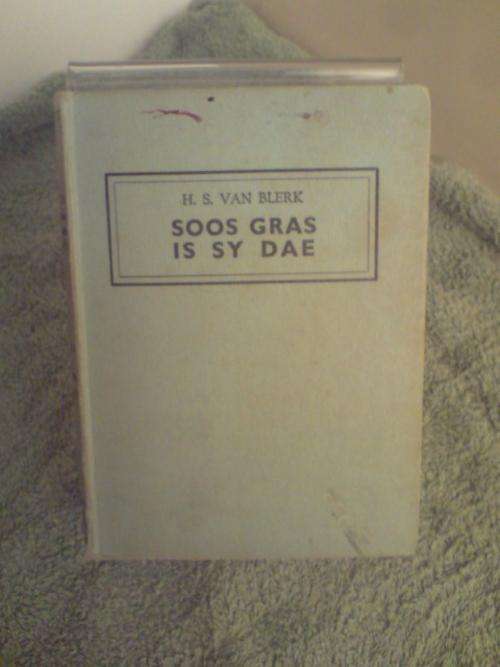 Soos gras is sy dae - H S van Blerk