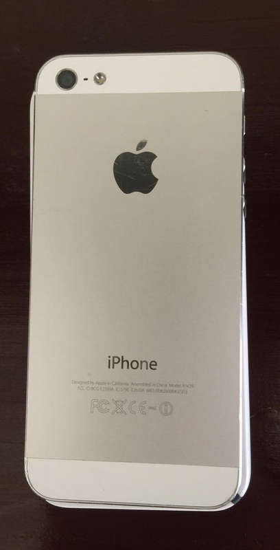 Iphone 5 16GB with cover and screen protector