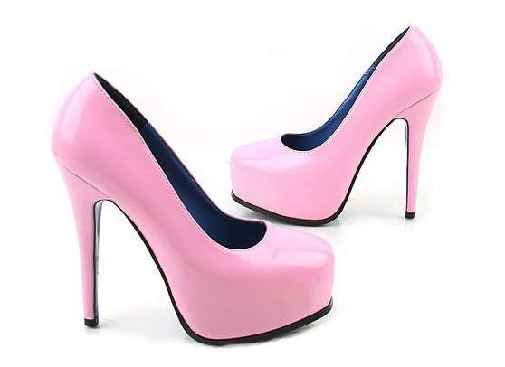 ***NEW SEXY ADDITION*** Retro Ladies Stiletto Pumps ___(Available in Black & Pink)___sizes 3-6