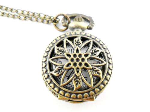 Fashion Lovely Women Pocket Watch With Chain