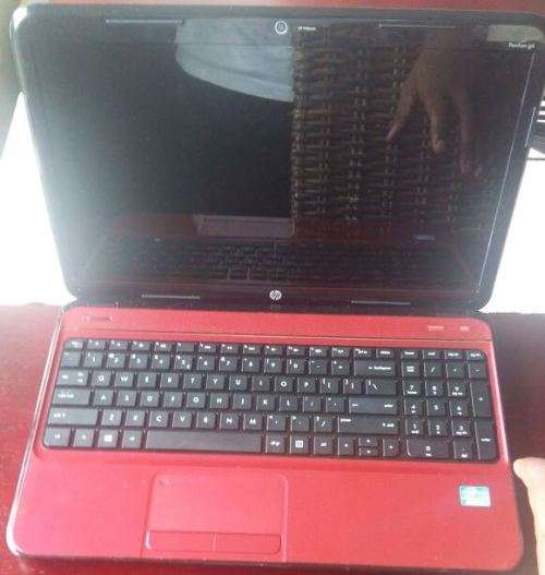 HP Pavilion g6-2204si Laptop