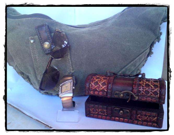 GIFT SET FOR HER:  Handbag + Watch + sunglasses + Jewellery Box