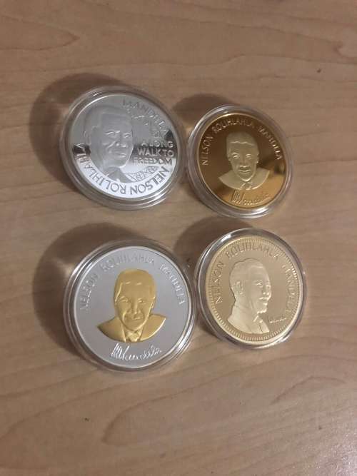 Mandela medallion x4