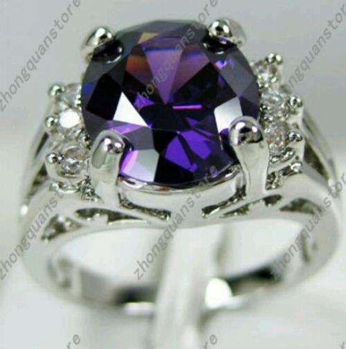 10 K White gold Amethyst Ring