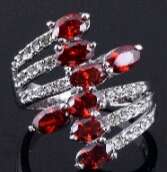 18 K White Gold Garnet Ring