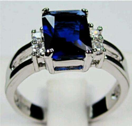 Sapphire Ring size 6