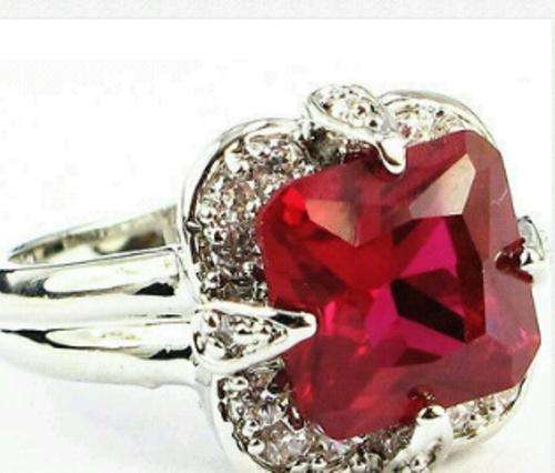 Ruby Ring               Size 7