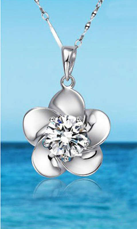 Stunning Crystal Necklace