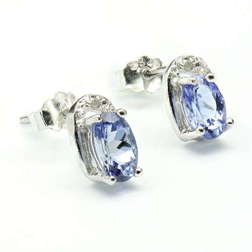 GEORGEOUS 0.84  CT GENUINE TANZANITE & 2  PIECE DIAMOND EARRINGS
