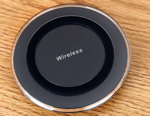 Wireless charging Qi standard Black or White