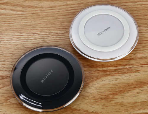 Wireless charging Qi standard Black or White