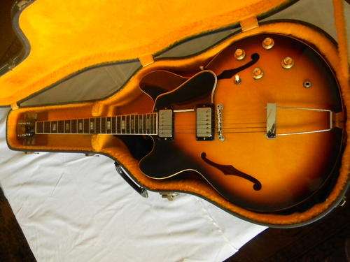 RARE RARE - 1967 GIBSON ES335 - ORIGINAL + ORIGINAL CASE!!!