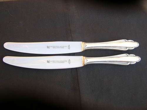 Pair of J.A. Henckels Solingen, Zwillingswerk. Nicht Rostend Knives Handles Marked 100/33