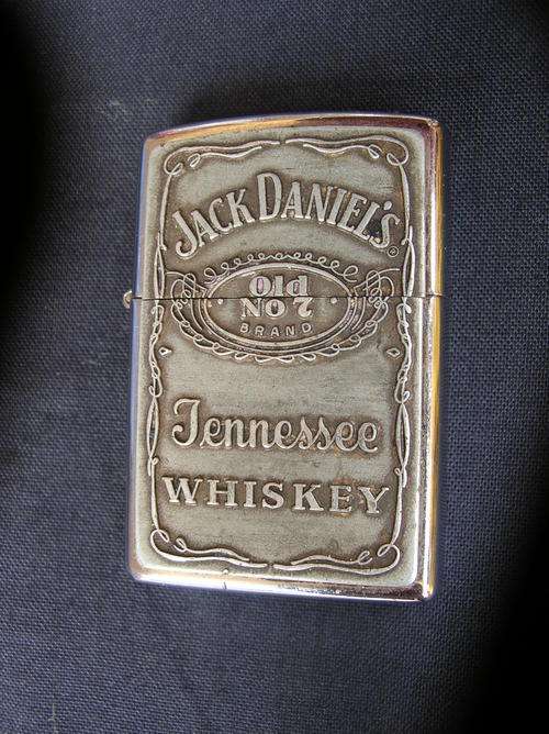 ZIPPO "JACK DANIELS" Lighter in excellent condition see pics, and discription for details for detail