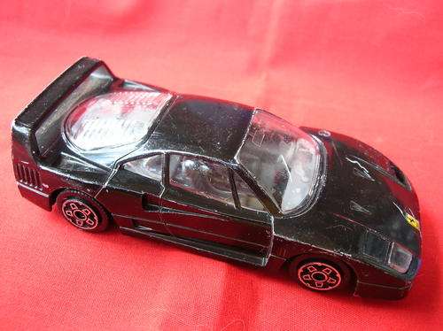 Bburago " Ferrari F40" made in Italy, condition fair, see pictures, and discription