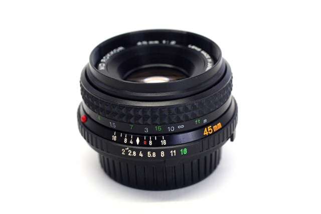 Minolta MD ROKKOR 45mm 1:2