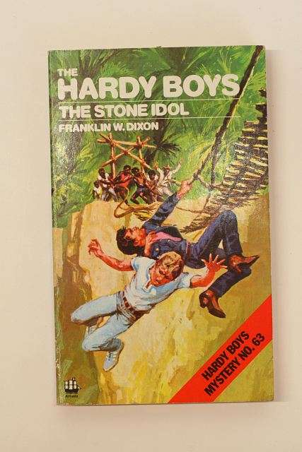 The Stone Idol - The Hardy Boys