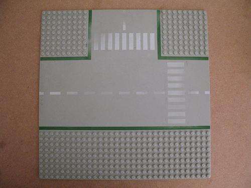 LEGO - Building Plate - T-Junction Road