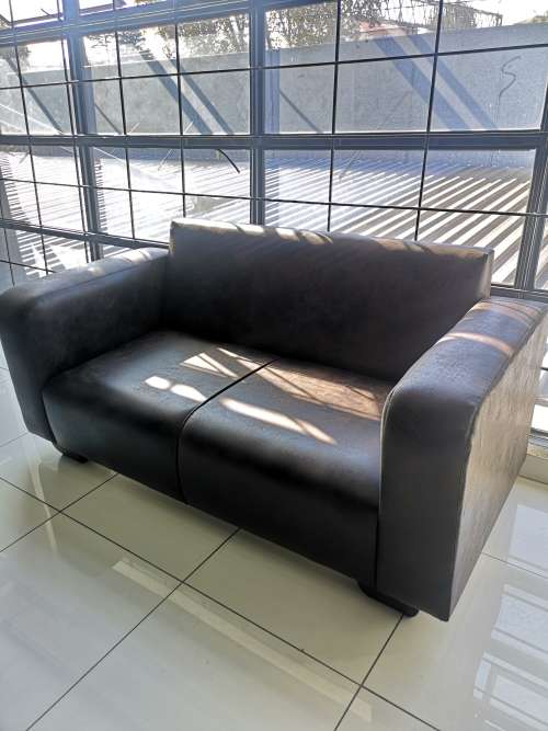 2 Seater solo couch