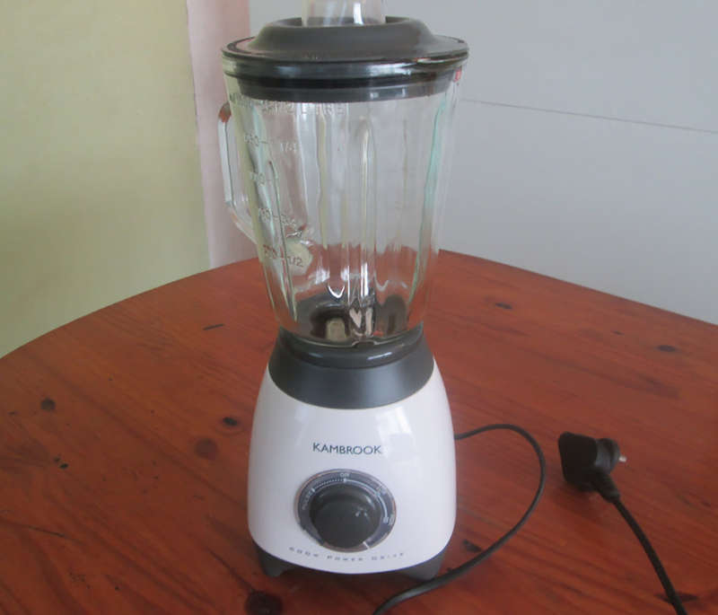 Kambrook glass jug blender
