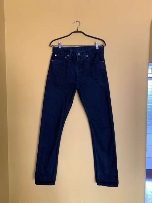 Black Levis Jeans