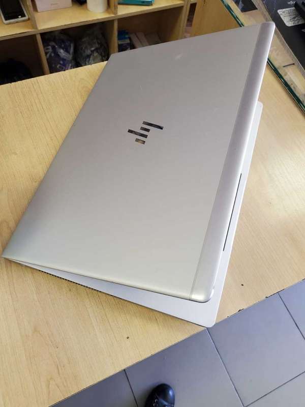 Hp Core i5 laptop