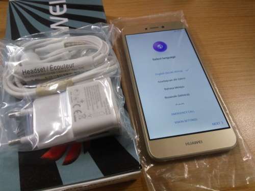 P8 Lite 2017 - 10/10 - Like New - Gold