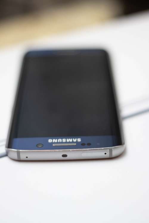 Samsung S6 Edge 128GB - Black
