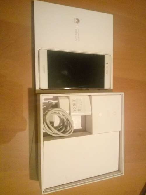 Huawei P9 - Not Lite version - Amazing condition