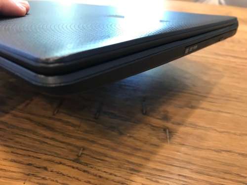 ACER ASPIRE E15 **Quad Core Intel Celeron N2930 **4GB DDR3 **HD GRAPHICS **500GB HDD