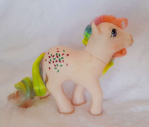 Confetti G1 My Little Pony