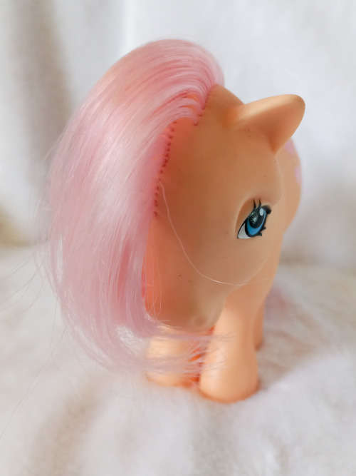 G1 My Little Pony - Peachy