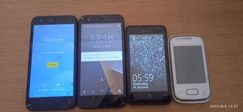 Lot of 4 Cellphones