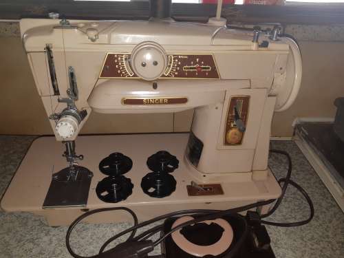 Vintages Singer 411