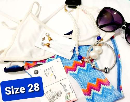 BEACH GLAM KITRoxy ZigZag 2pc Bikini Set with Fashion Accessories (Size 34)