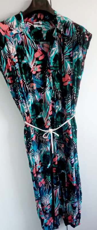 Ladies Floral Jumpsuit (Size L)
