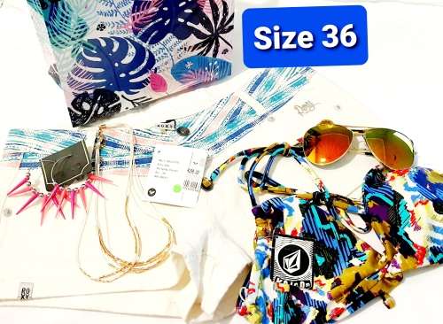 ROXY SHORTS GLAM KIT Roxy Shorts in a Bag with Bikini Top Sunglasses and Fashion Jewellery (Size 36)