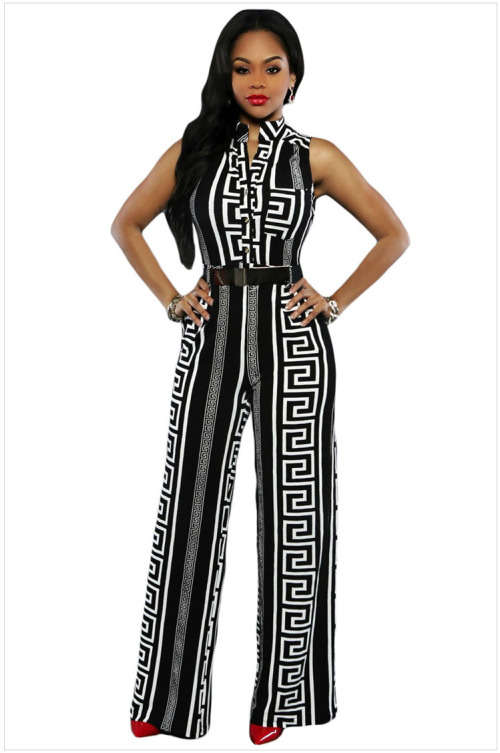 !!! NEW ARRIVAL !!! BEAUTIFUL  ROMPER / FASHIONABLE ROMPER IN SIZE S
