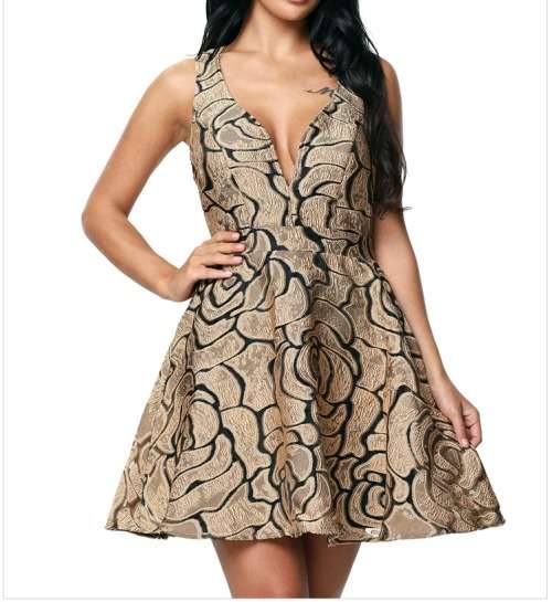 Elegant party dress in size L