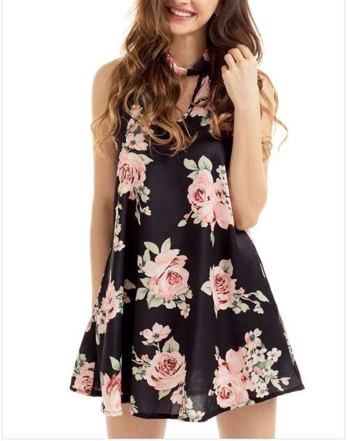 Short floral dress in size L