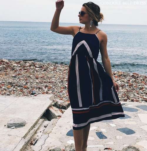 BEAUTIFUL DRESS IN SIZE 30