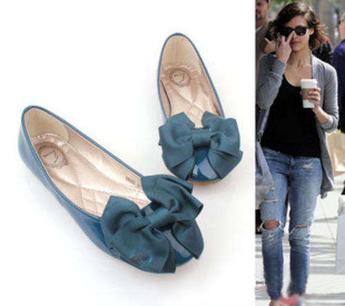 Butterfly flat shoes in 2 colours ( Blue and Black )