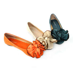 !!! New Arrival !!! Butterfly Shoes in 3 Colours